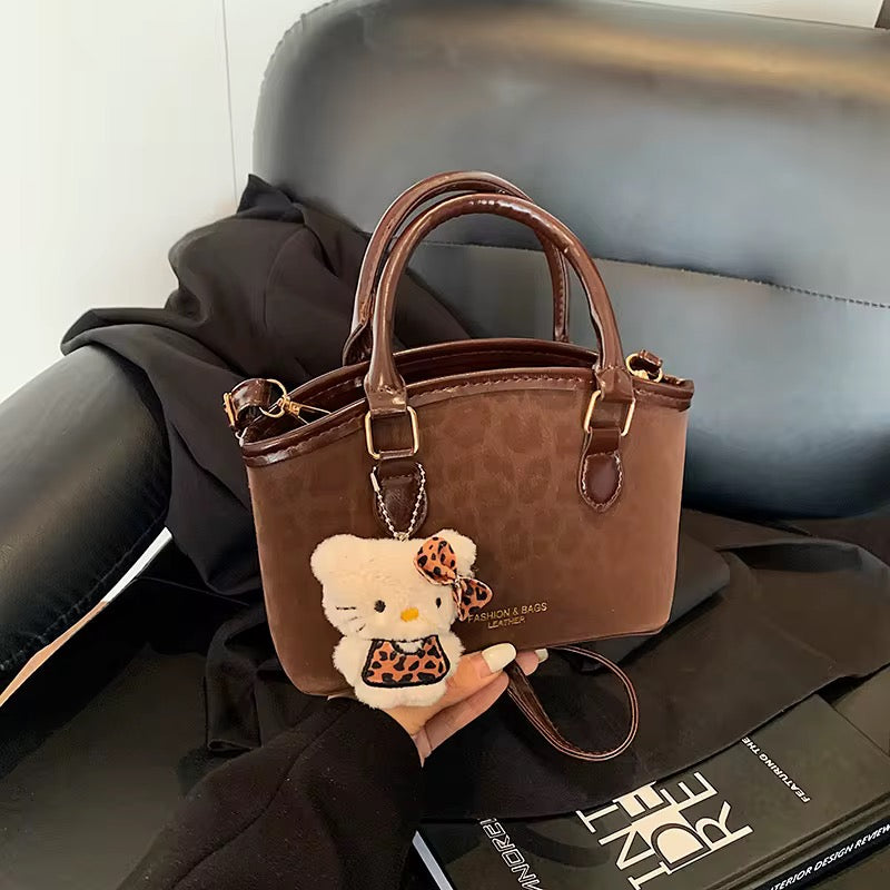 Chic kitty satchel