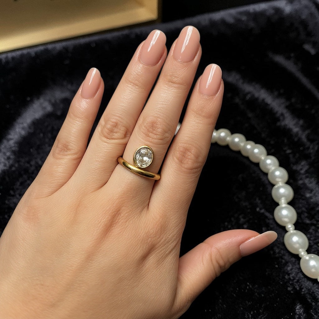 Floating bezel ring size 7